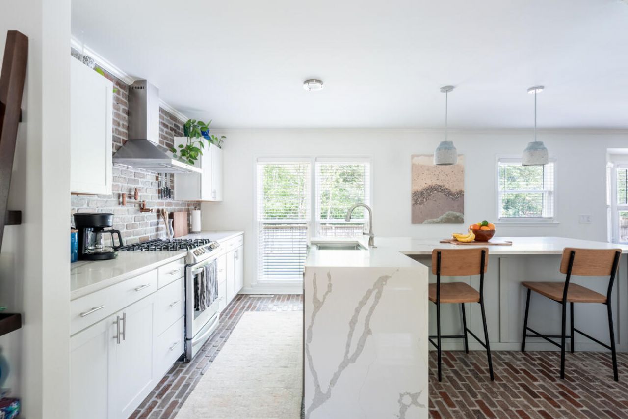 110 Buckingham Avenue Photo 16