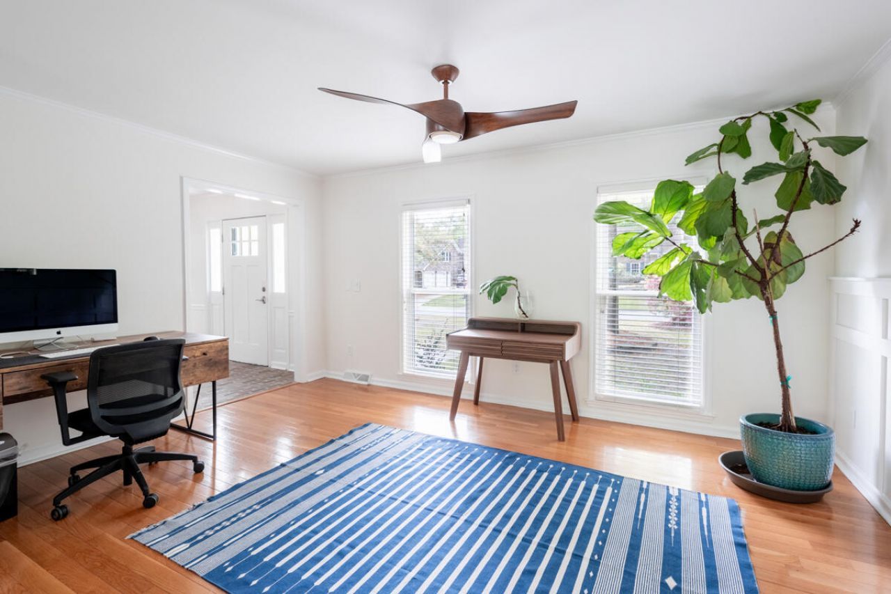 110 Buckingham Avenue Photo 28