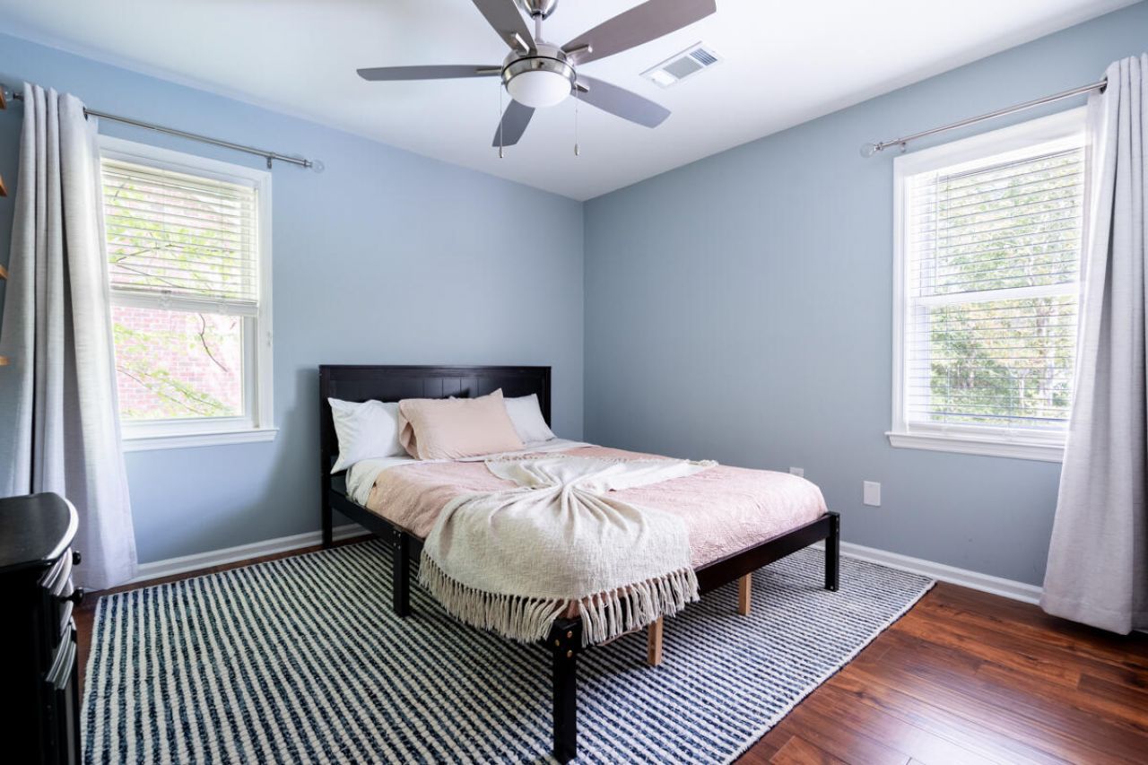 110 Buckingham Avenue Photo 44