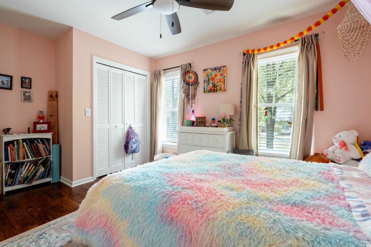 110 Buckingham Avenue Photo 47