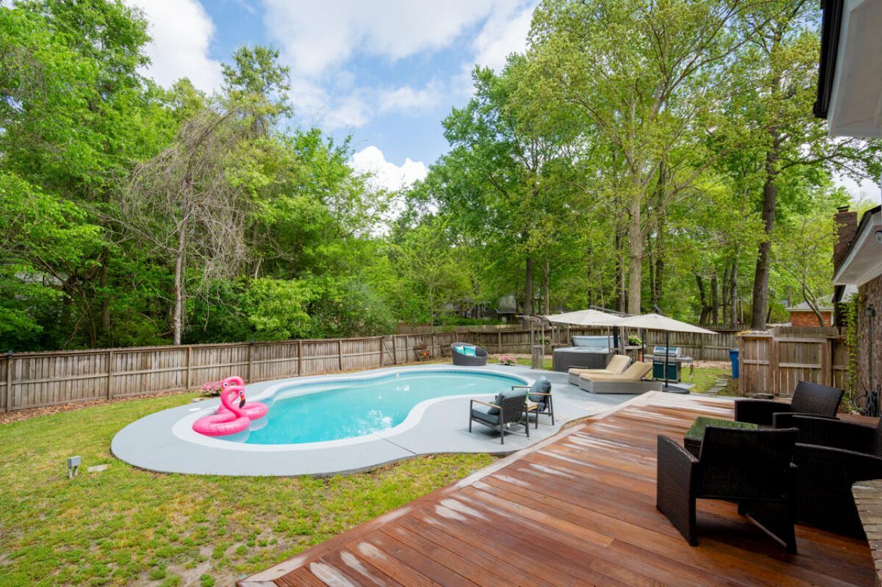 110 Buckingham Avenue Photo 57