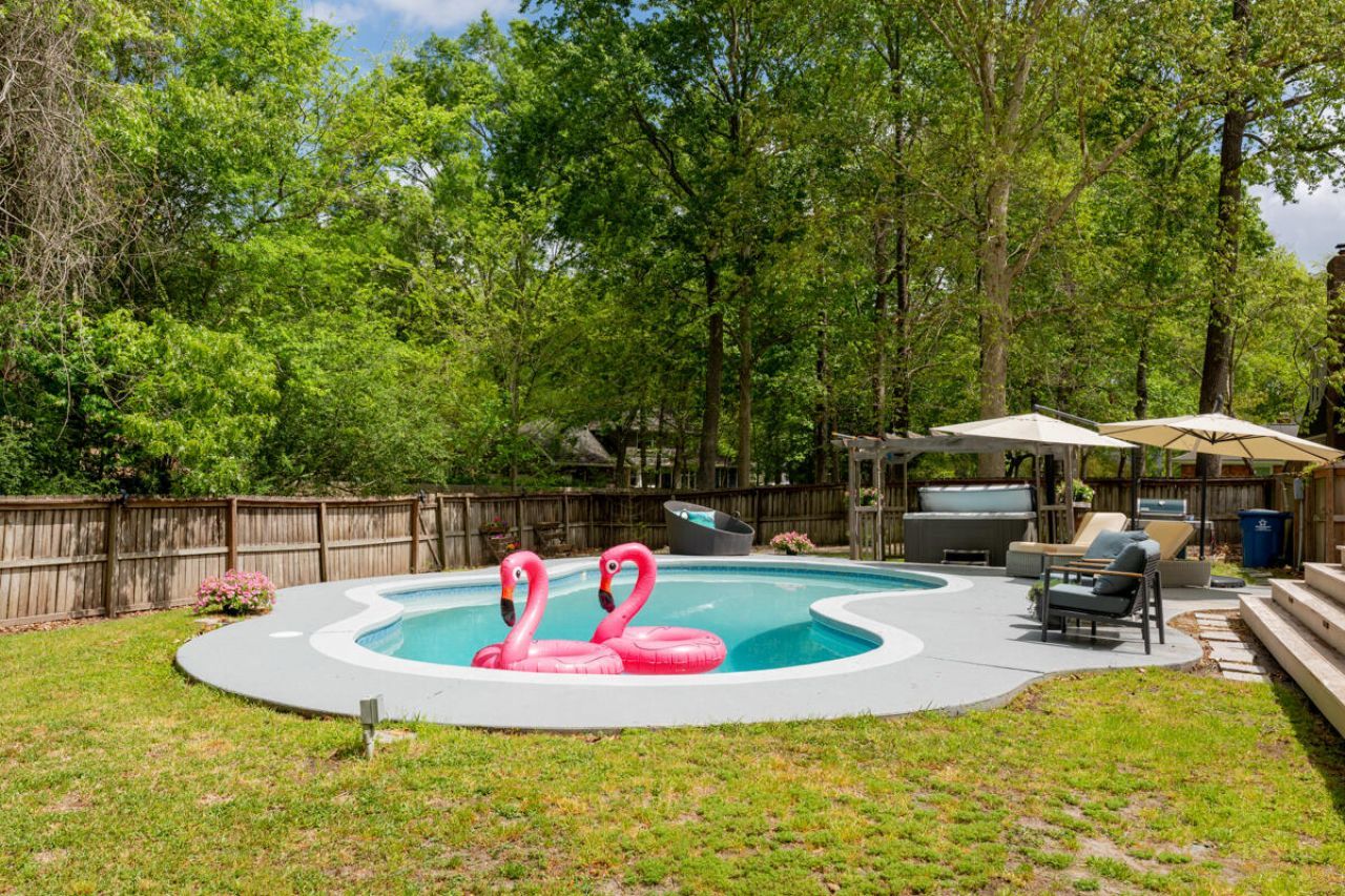 110 Buckingham Avenue Photo 61