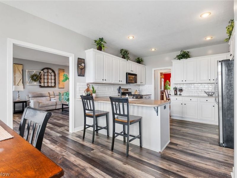 2872 Ironwood Drive, Green, OH 44312 Photo 15