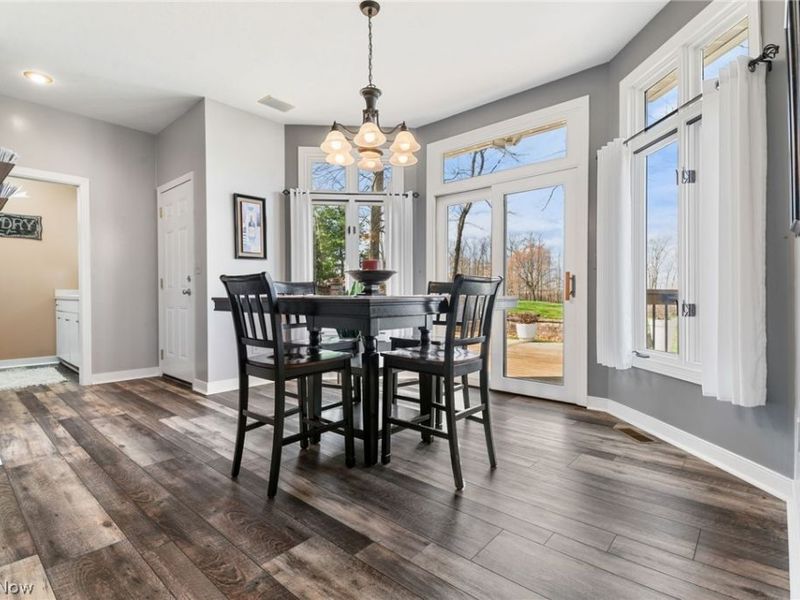 2872 Ironwood Drive, Green, OH 44312 Photo 17