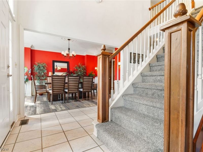 2872 Ironwood Drive, Green, OH 44312 Photo 9