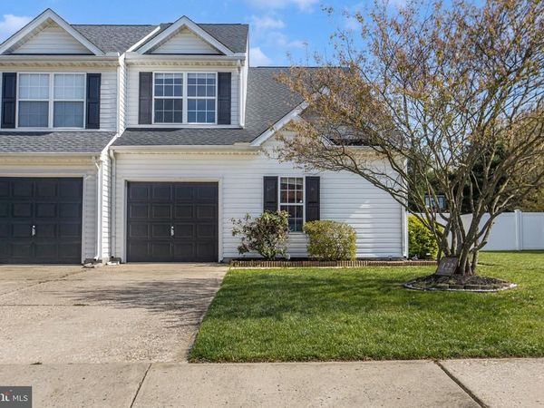 422 WORCHESTER DRIVE, DOVER, DE 19904