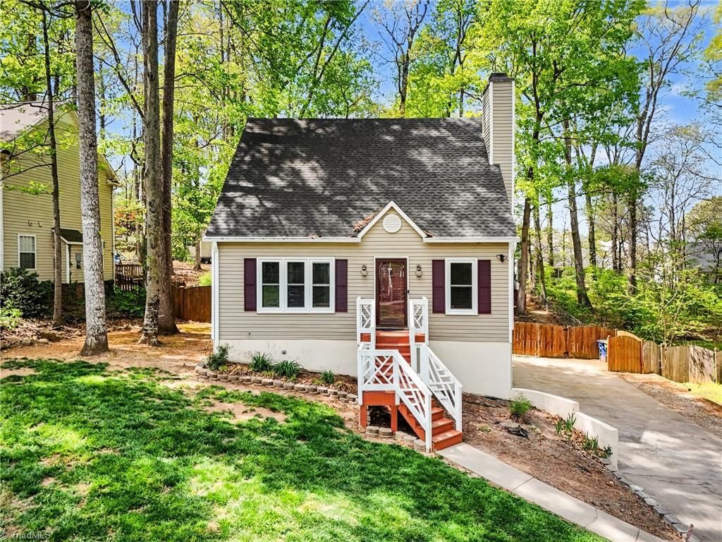 3930 Ebert Village Court, Winston-Salem, NC 27127 Main Photo