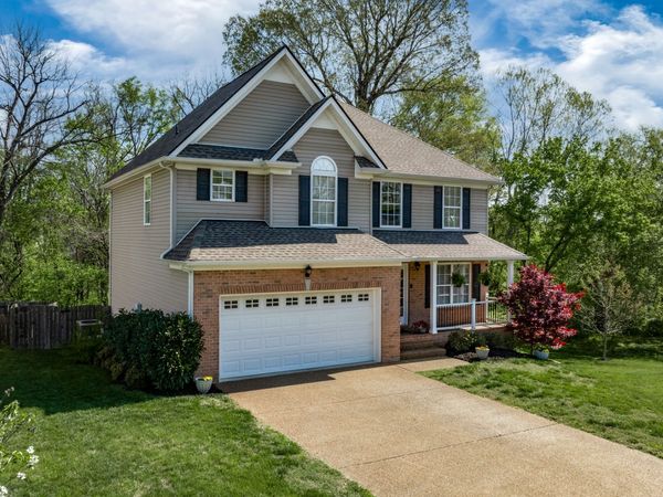 2102 Burgess Ln , Spring Hill, TN 37174