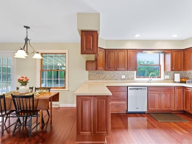 117 Dorset, Middletown, OH 45044 Photo 14