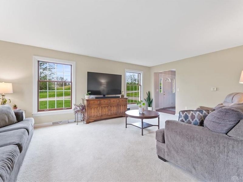 117 Dorset, Middletown, OH 45044 Photo 8