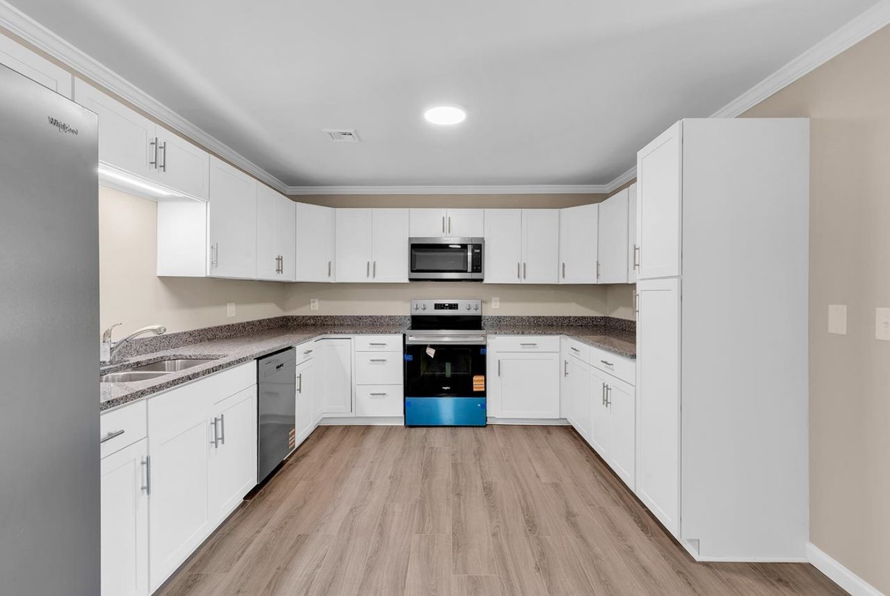 205 Stonebrook Dr. Photo 12