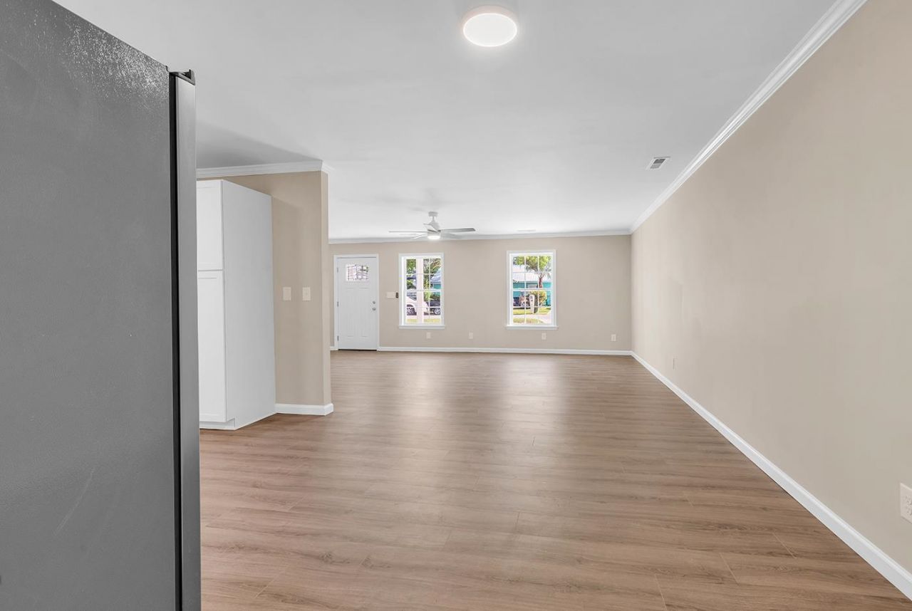 205 Stonebrook Dr. Photo 13