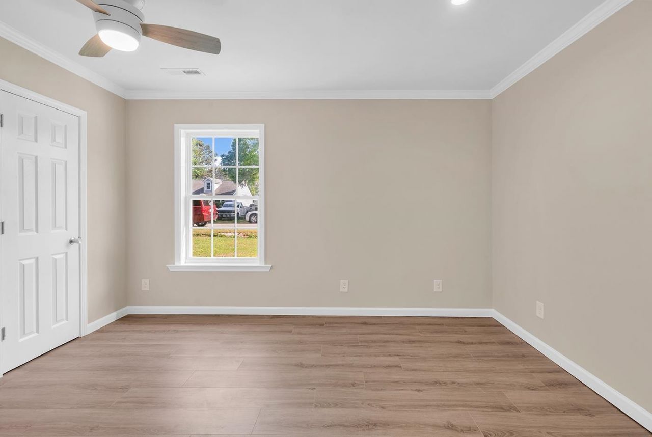 205 Stonebrook Dr. Photo 19