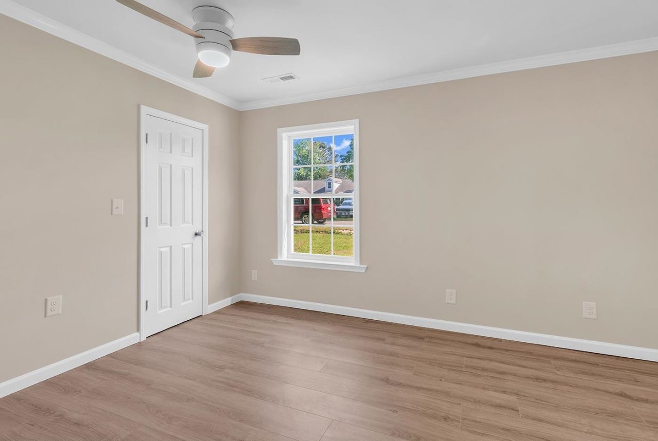 205 Stonebrook Dr. Photo 20