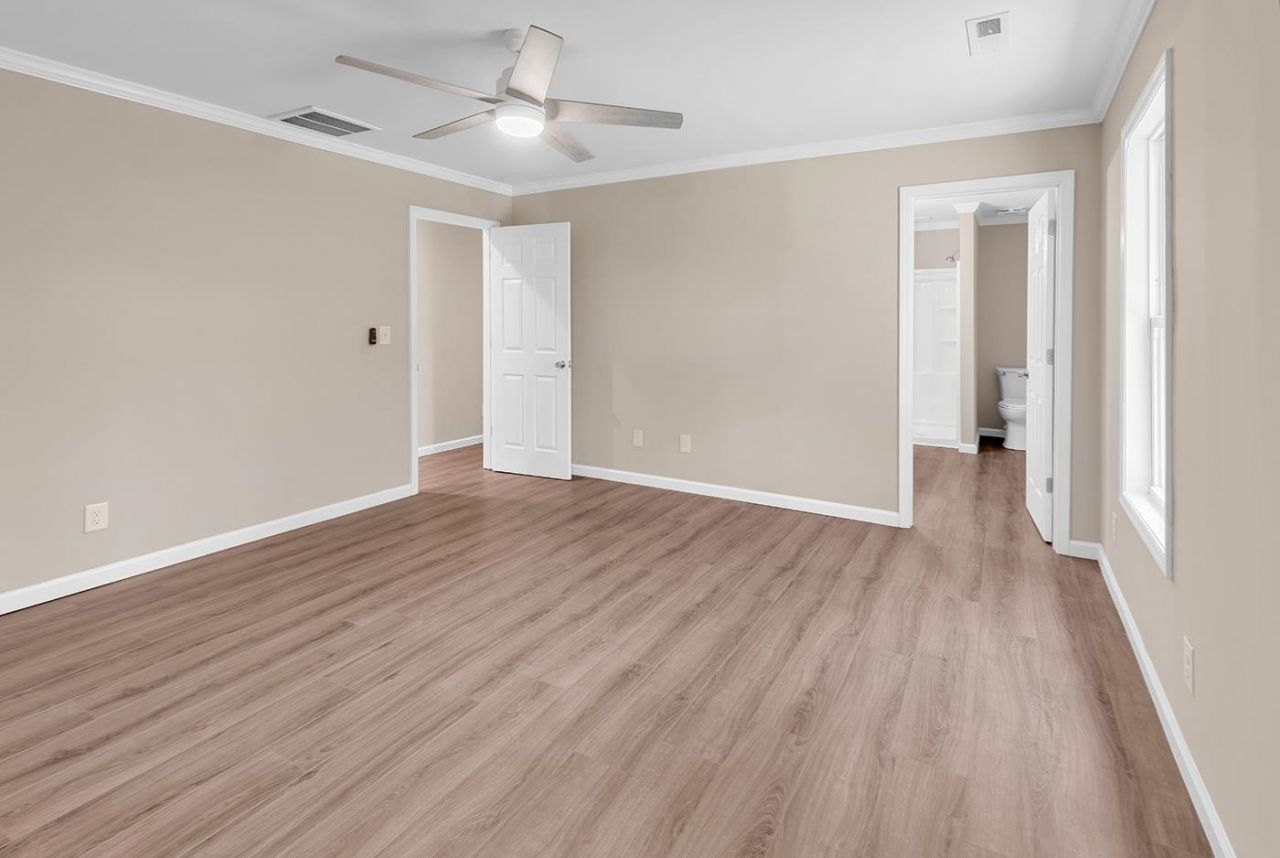 205 Stonebrook Dr. Photo 31