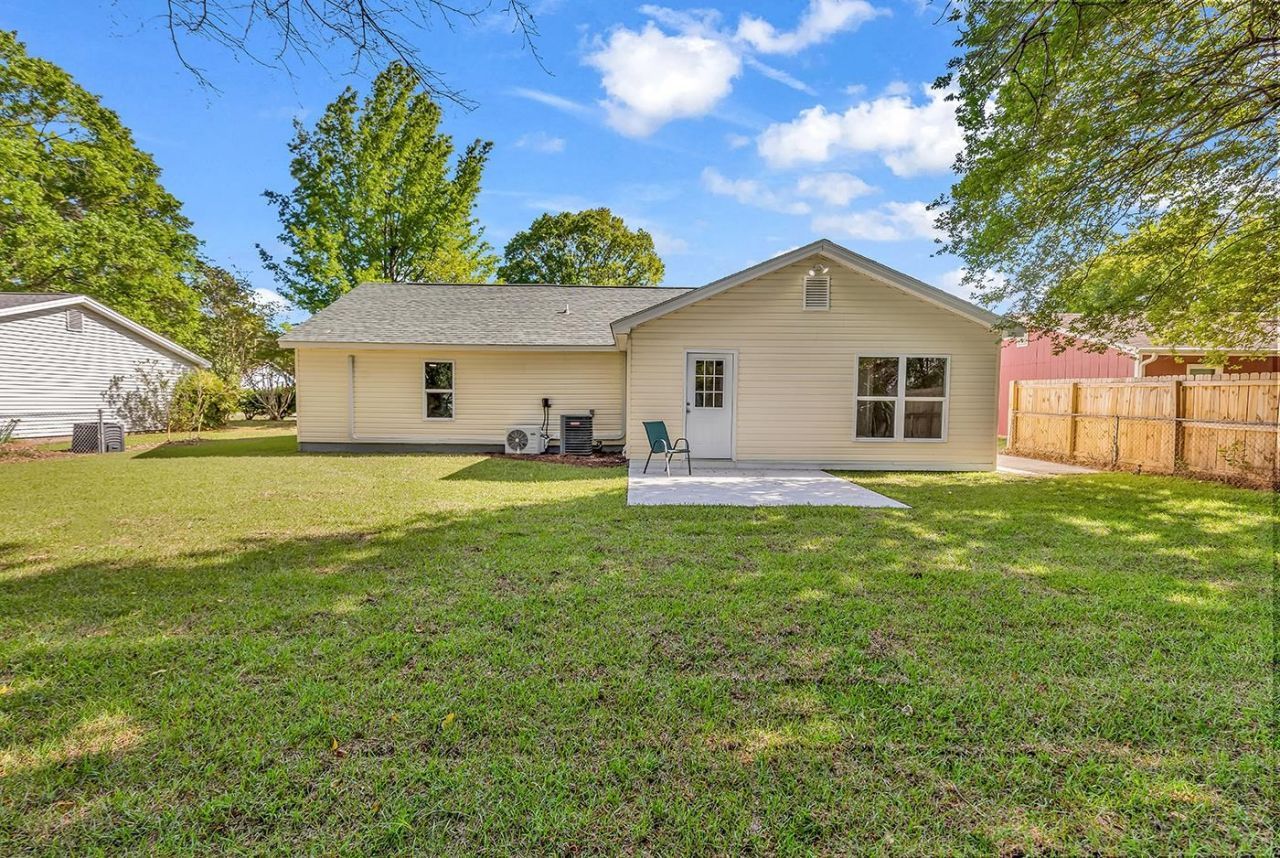 205 Stonebrook Dr. Photo 38