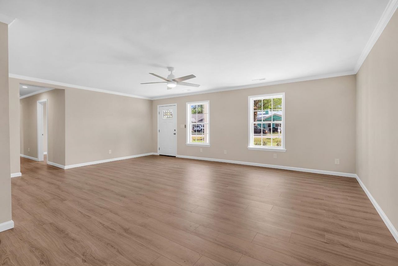 205 Stonebrook Dr. Photo 5