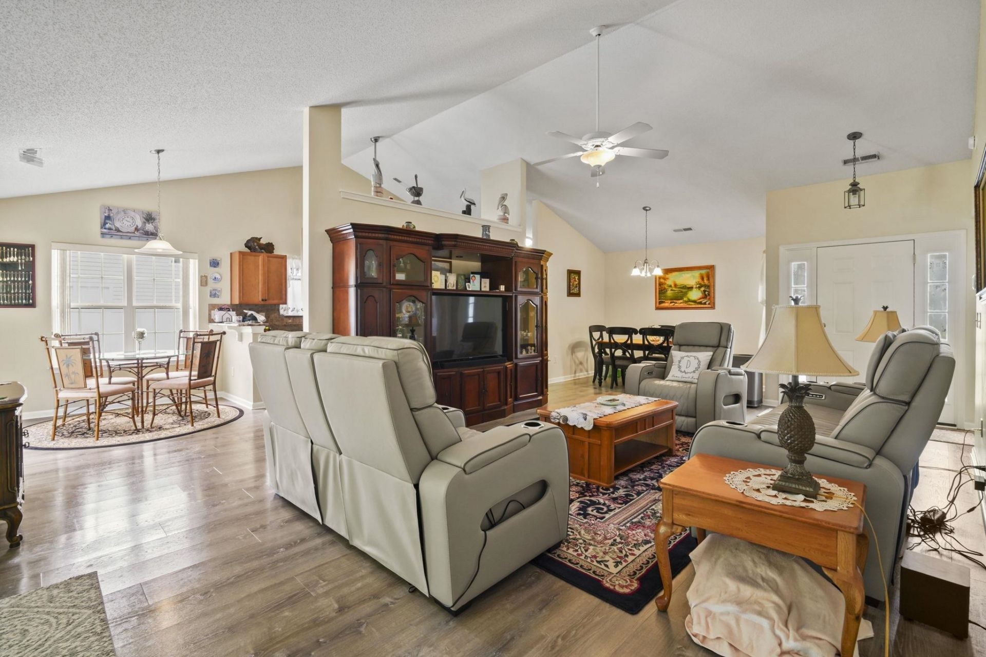 465 Carolina Woods Dr. Photo 16