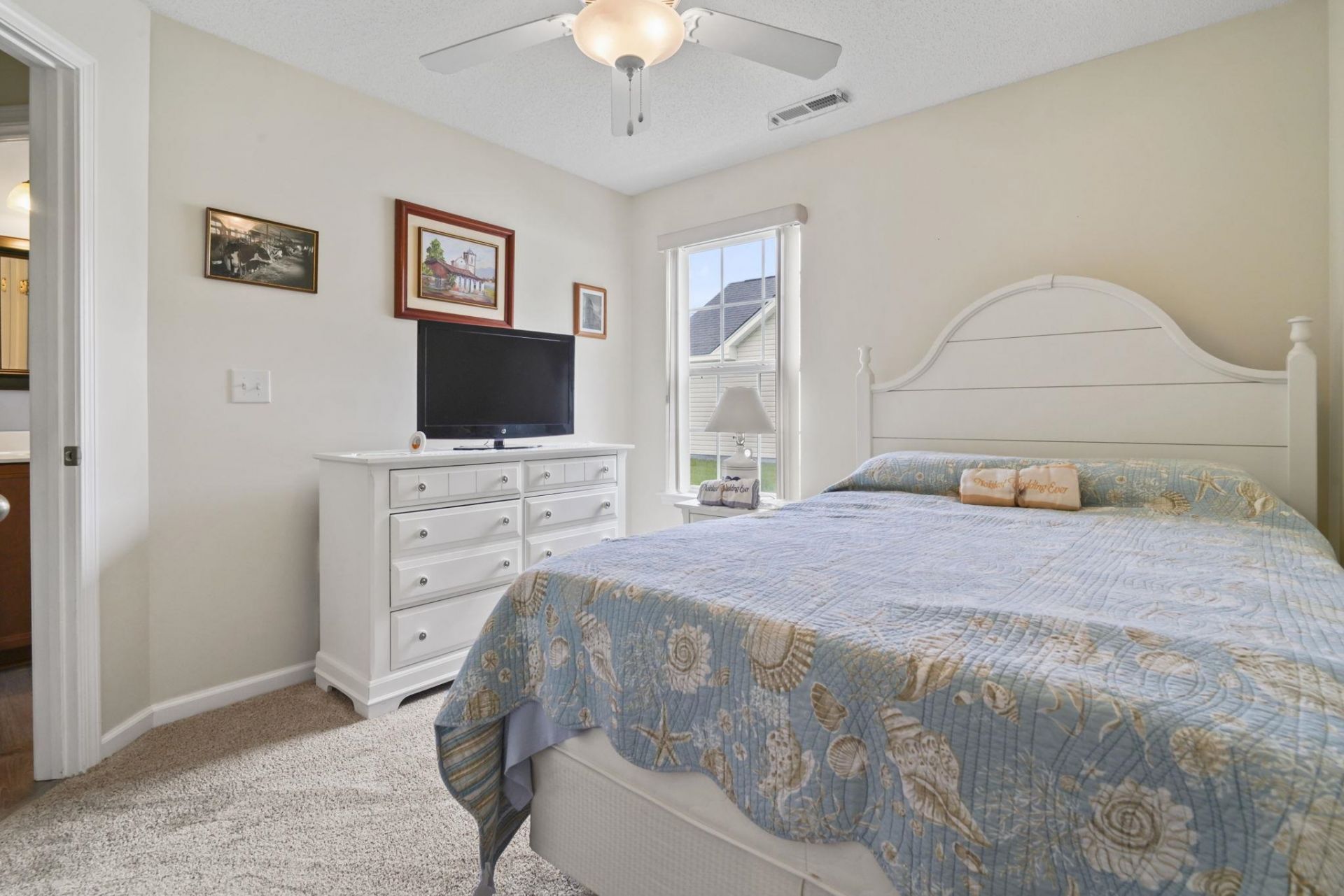 465 Carolina Woods Dr. Photo 8