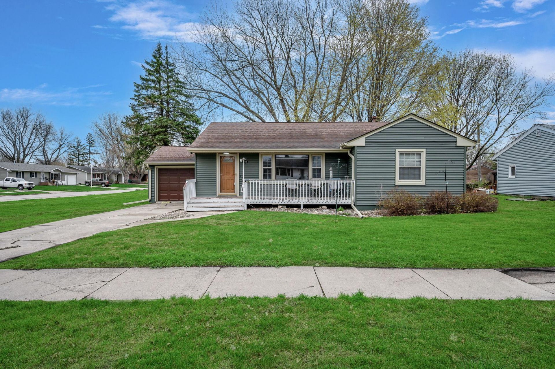 939 S Orient Street, Fairmont, MN 56031