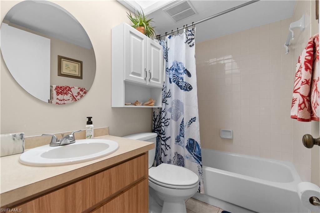 8595 Charter Club Cir, Unit 8, Fort Myers, FL 33919 Photo