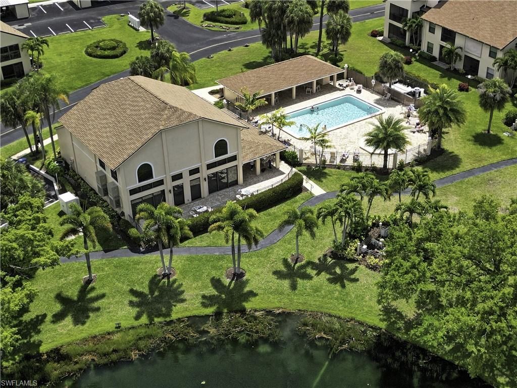 8595 Charter Club Cir, Unit 8, Fort Myers, FL 33919 Photo