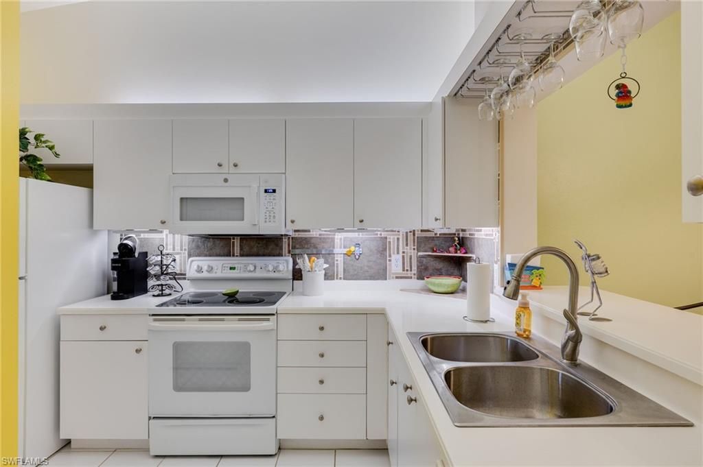 14511 Daffodil Dr, Unit 1407, Fort Myers, FL 33919 Photo