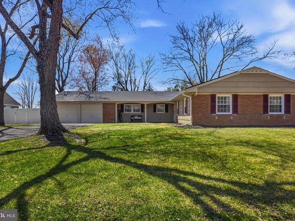 15 CLUB RIDGE LANE , WILLINGBORO, NJ 08046