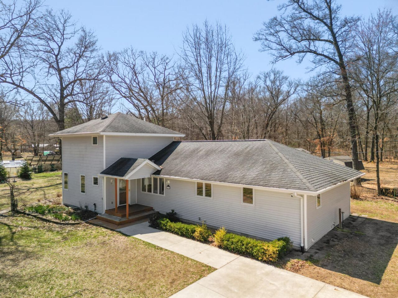 2273 S Parsons Avenue, Fremont, MI 49412 Main Photo