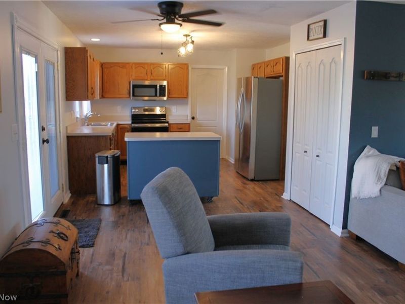 1086 Middlefield Trail, Brunswick, OH 44212 Photo 10