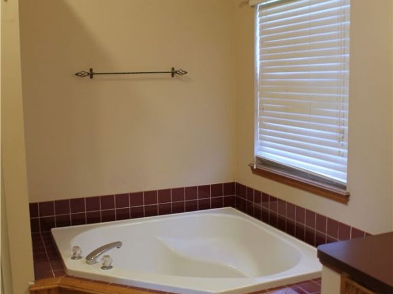 1086 Middlefield Trail, Brunswick, OH 44212 Photo 27