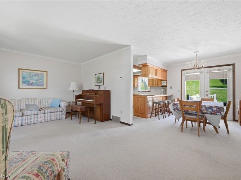 930 Bellarbor Avenue NW, Canton, OH 44708 Photo 11