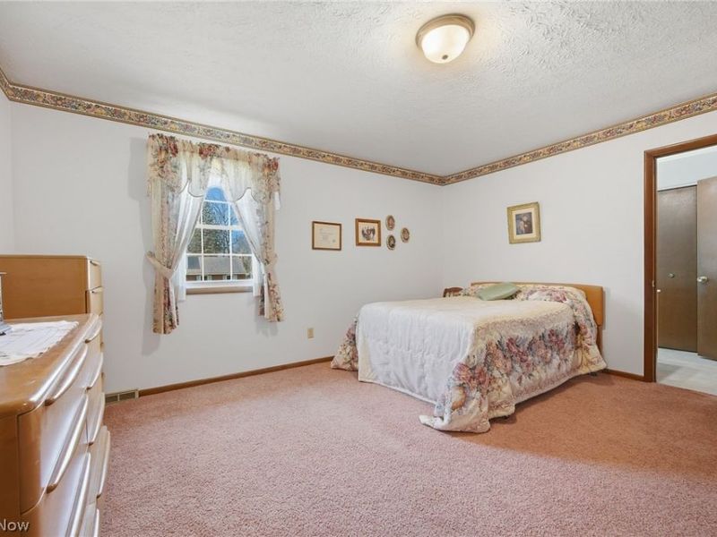 930 Bellarbor Avenue NW, Canton, OH 44708 Photo 19