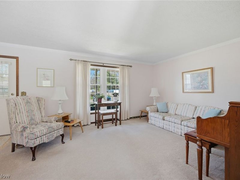 930 Bellarbor Avenue NW, Canton, OH 44708 Photo 9