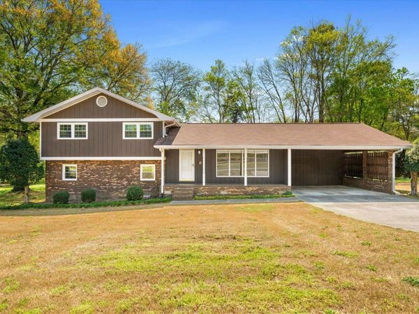 1903 Valley Lane, Dalton, GA 30720