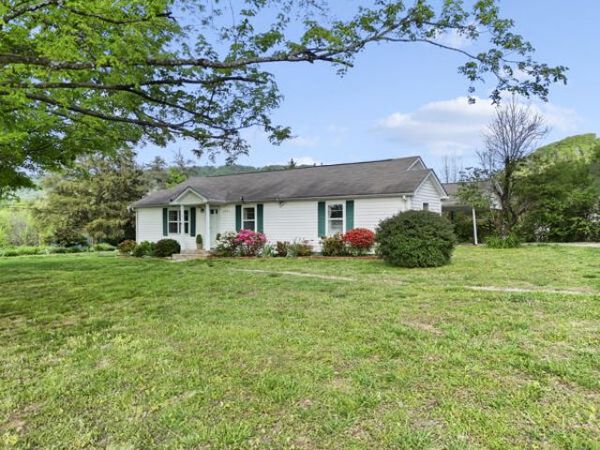 7502 Ooltewah Georgetown Road, Ooltewah, TN 37363