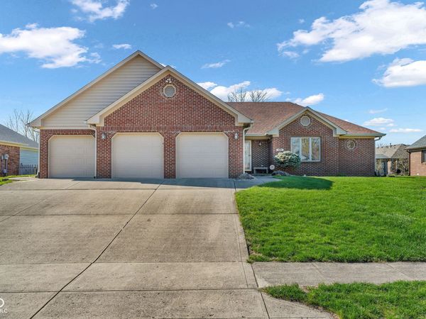 1603 Woodside Drive , Danville, IN 46122