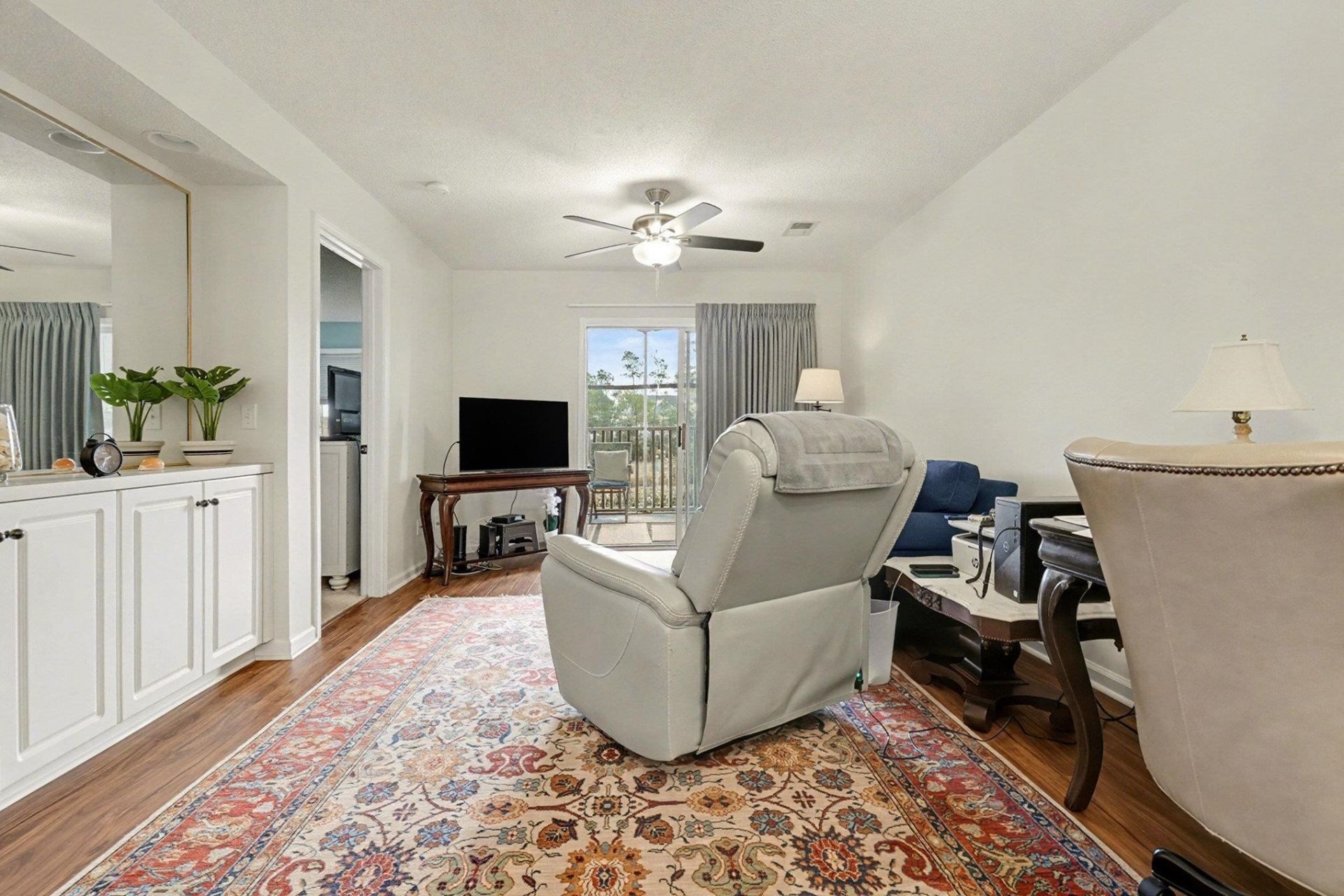 4409 Eastport Blvd. Photo 15