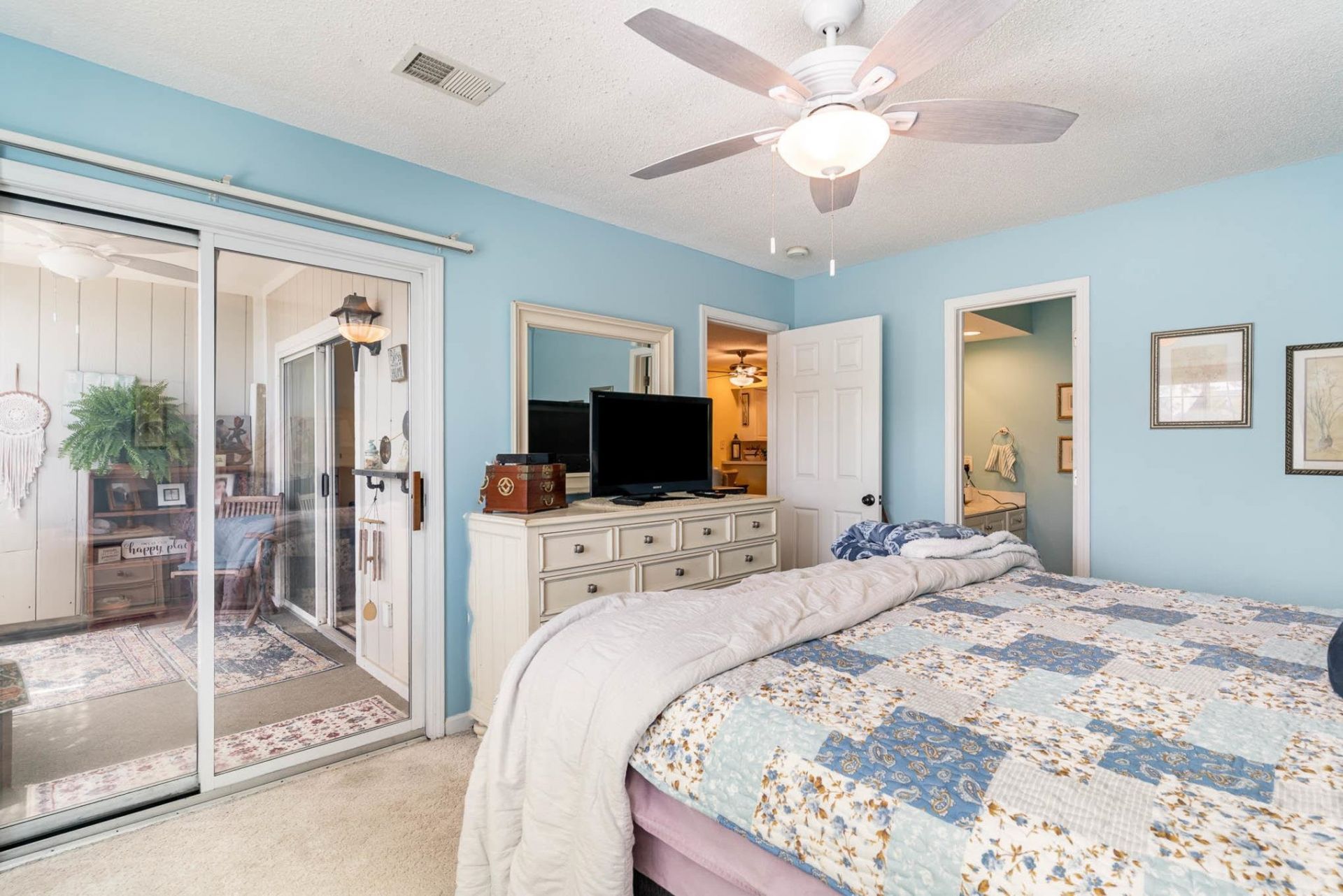 4409 Eastport Blvd. Photo 23