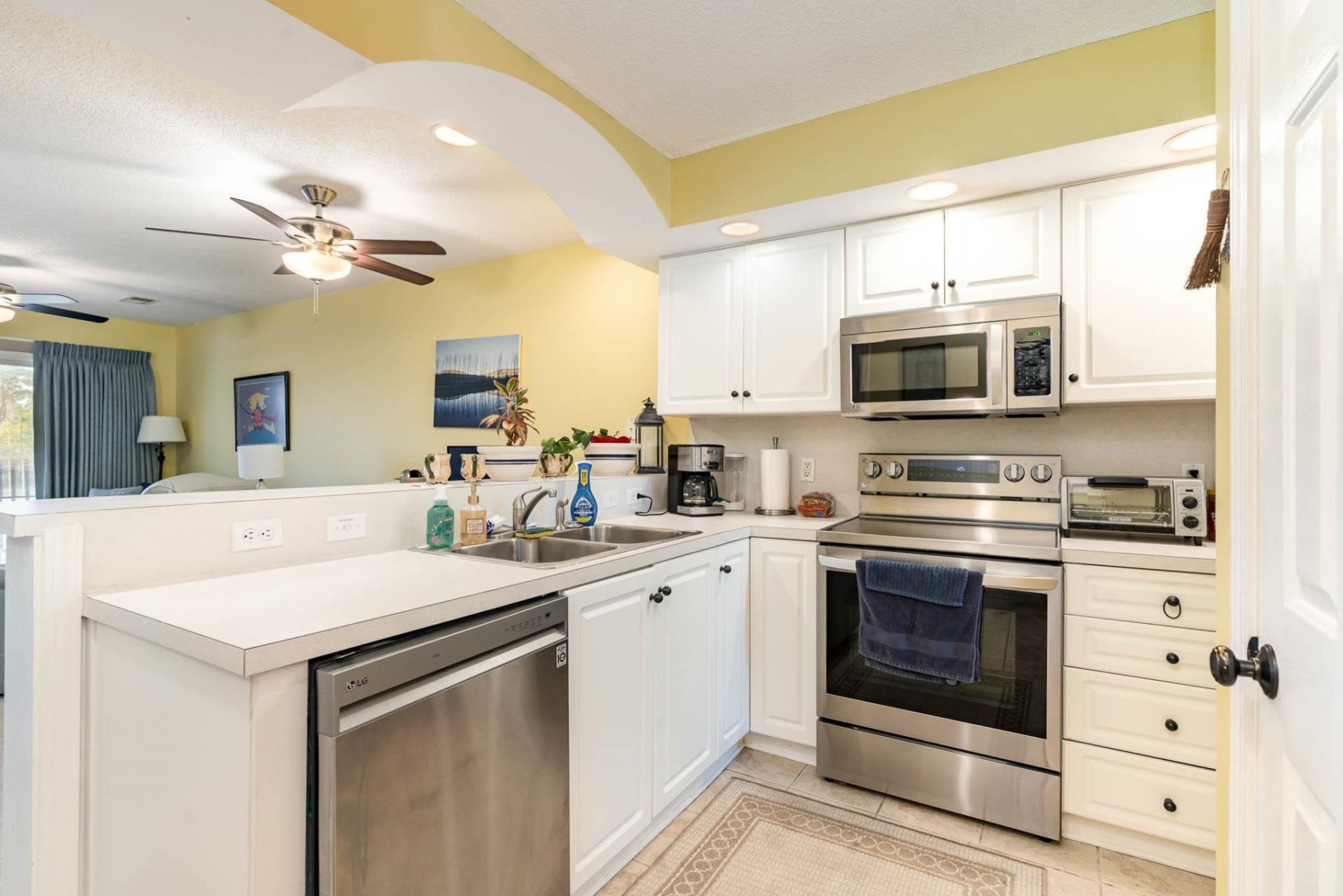 4409 Eastport Blvd. Photo 7