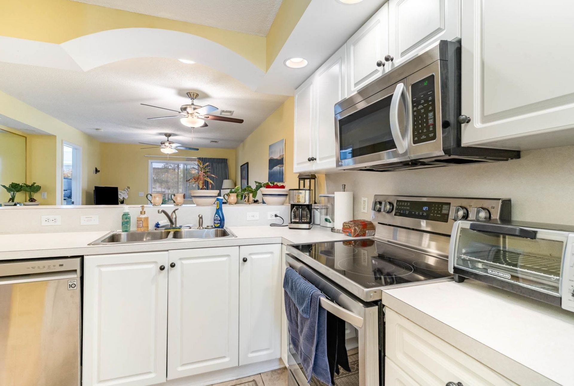 4409 Eastport Blvd. Photo 9