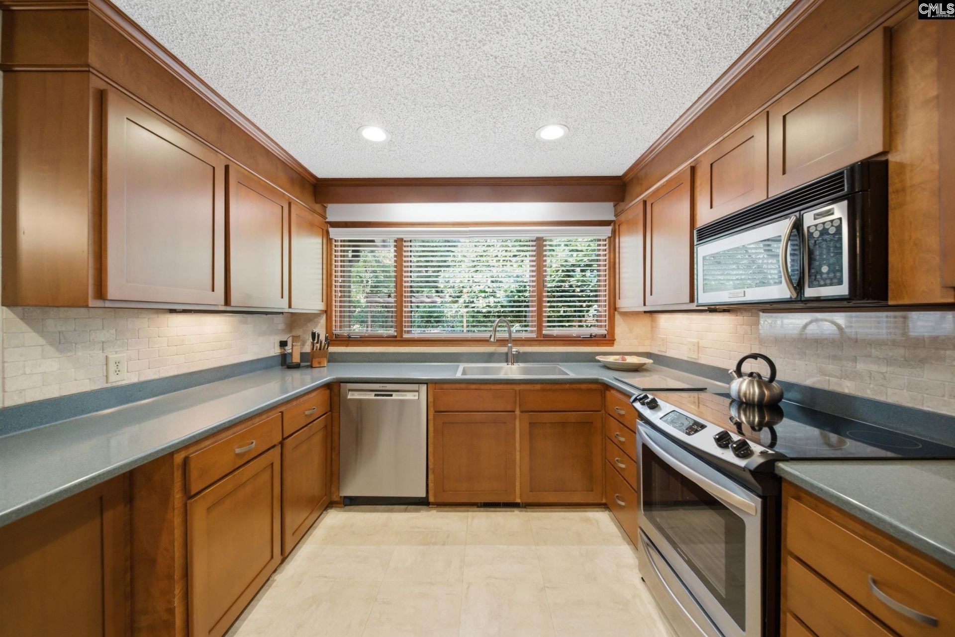 101 Stoney Brook Court  Photo 11