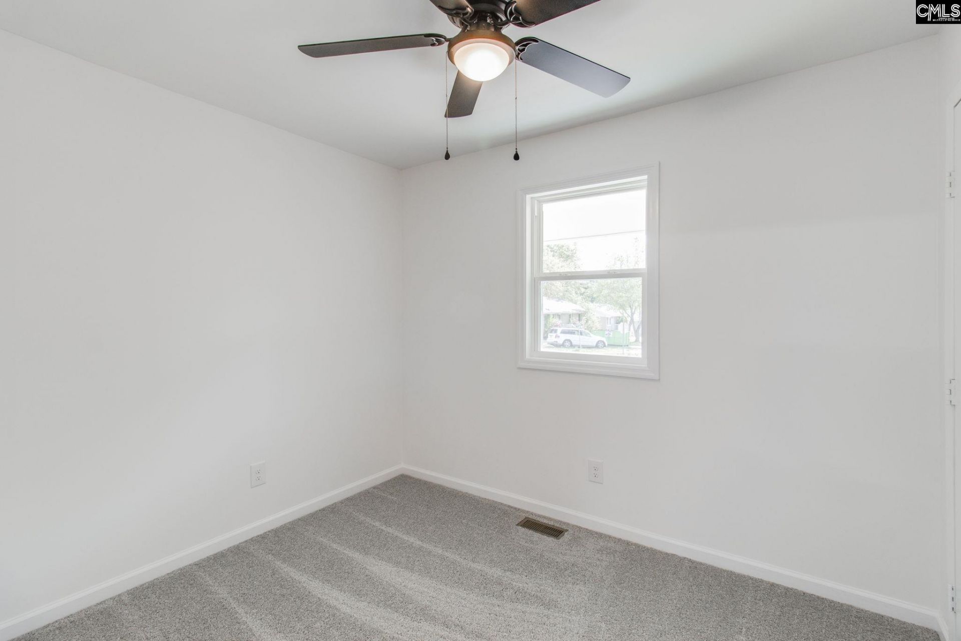 3725 Lochmore Drive  Photo 19