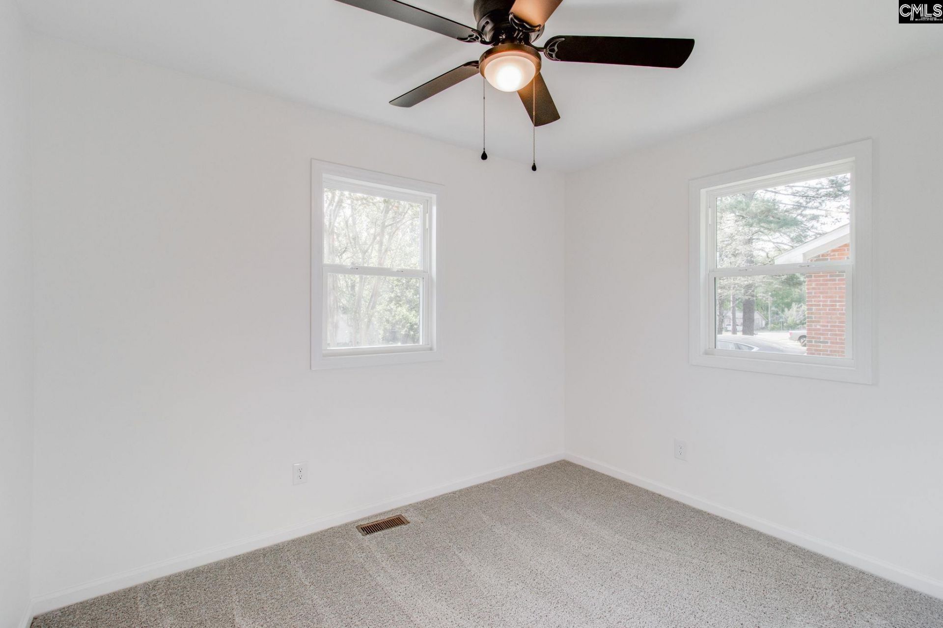 3725 Lochmore Drive  Photo 21