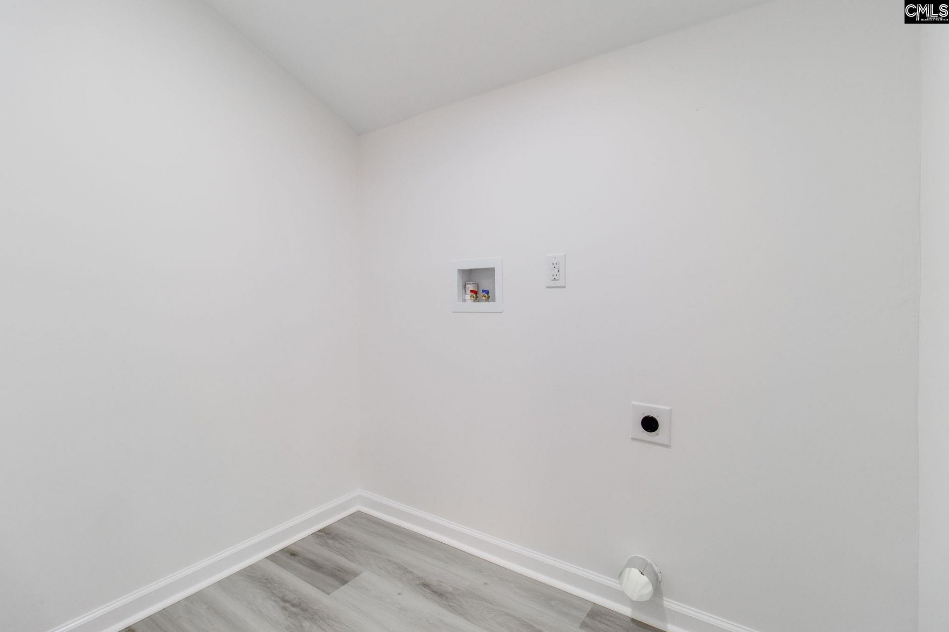 3725 Lochmore Drive  Photo 23