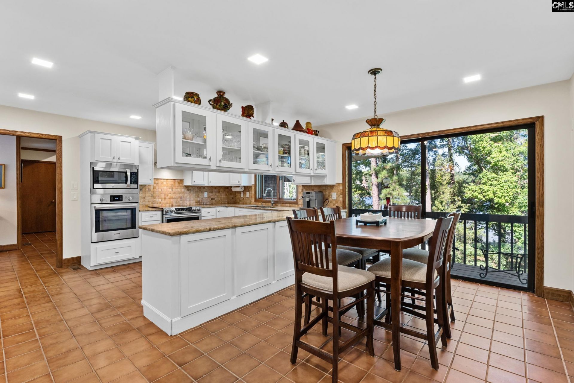 270 Harrison Point  Photo 8