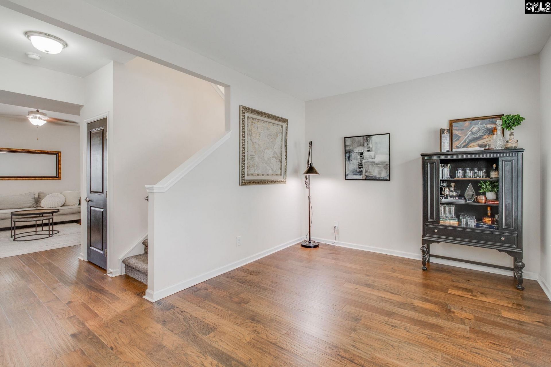 214 Glenforest Court Photo 4