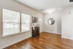 214 Glenforest Court photo 4