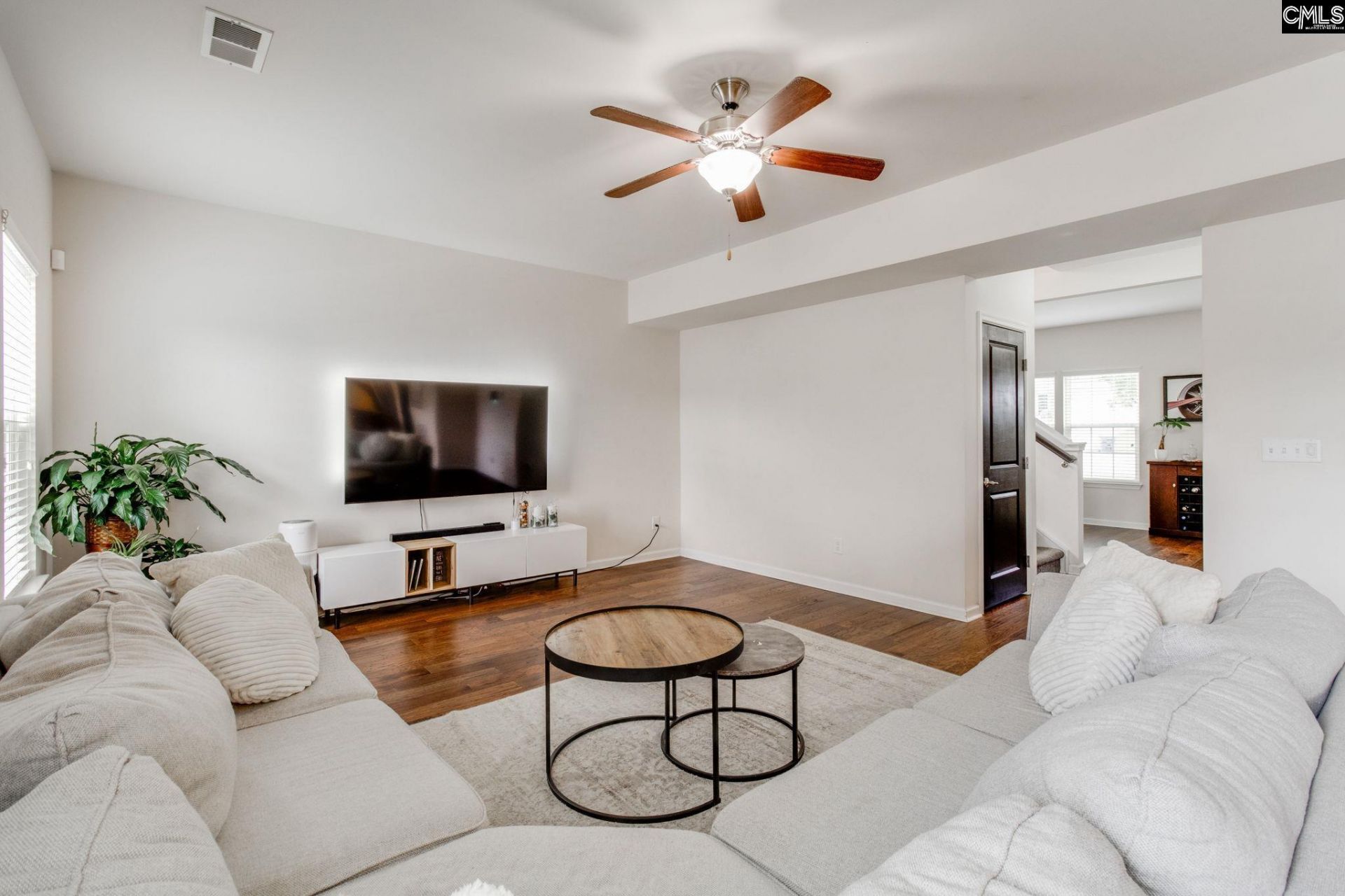 214 Glenforest Court Photo 7