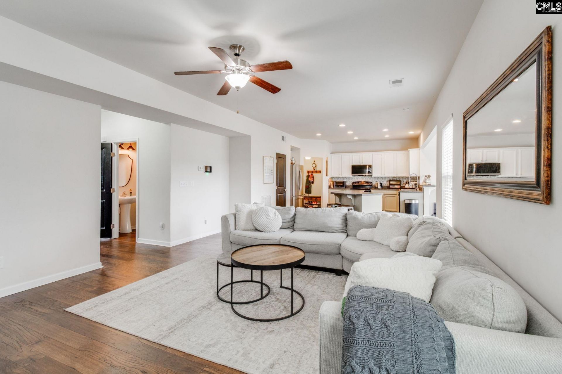 214 Glenforest Court Photo 8